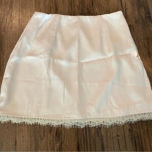 Princess Polly Mavie Champagne Satin Lace Trim Mini Skirt US 0(XS)